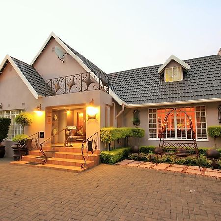 Avalon Guest Manor Hotel Newcastle Ngoại thất bức ảnh